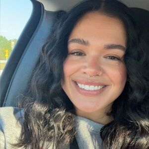 Meet your Posher, Kaitlyn